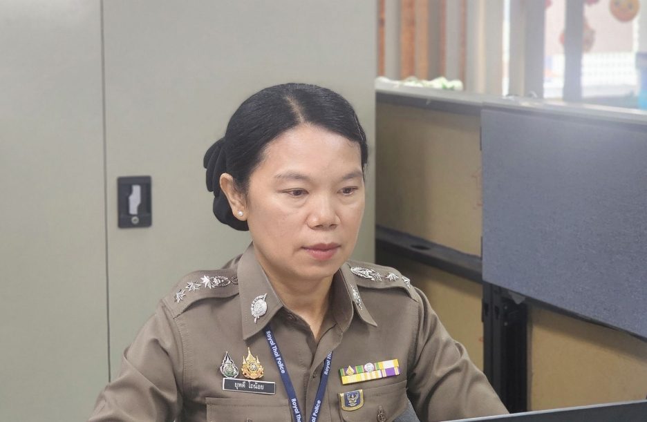 วันนี้(22 พ.ค.68) เวลา 10.30 น. พ.ต.อ.หญิง ยุพดี โถน้อย รอง ผบก.กม. เข้าร่วมประชุม คณะทำงานขับเคลื่อนและติดตามการจัดซื้อจัดจ้างและบริหารพัสดุภาครัฐ ของสำนักงานตำรวจแห่งชาติ ครั้งที่ 18/2568 ผ่านระบบการประชุมทางไกลผ่านจอภาพ (video Conference)โดยมี พล.