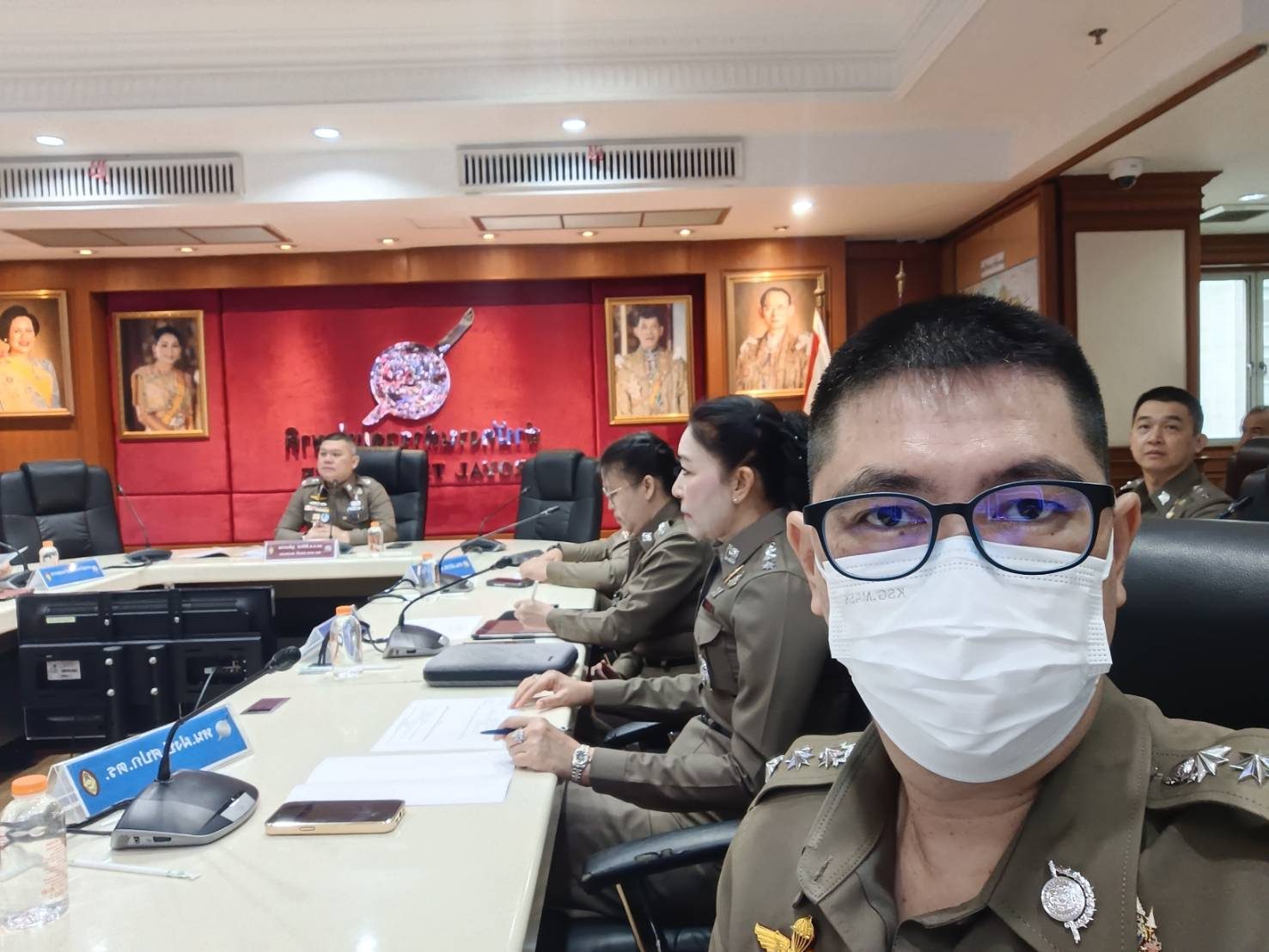 วันนี้(28 มี.ค.68) เวลา 09.00 น.พ.ต.อ.ธนธัช ปานวงษ์รอง ผบก.กม.เป็นผู้แทน กมค.ว.28 ศปก.ตร. ครั้งที่ 87/2568ณ ห้องประชุม ศปก.ตร. ชั้น 20อาคาร 1 ตร.โดยมี พล.ต.ต.พิทักษ์ อุทัยธรรมรอง ผบช.ประจำ สง.ผบ.ตร.เป็นประธาน